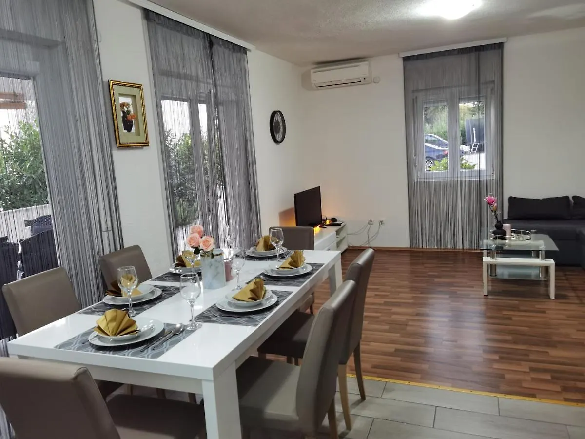Apartments Beciri Sveti Vid-Miholjice